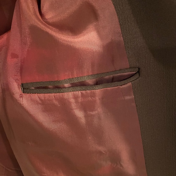 **LIKE NEW** Medium Brown Coat - Picture 7 of 7